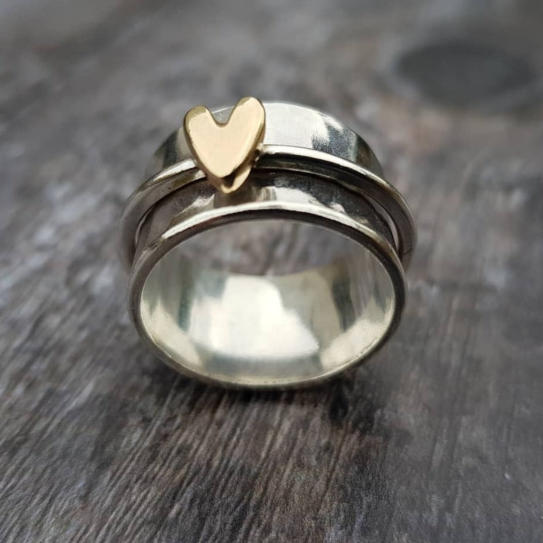 Anillo de corazón vintage en oro y plata