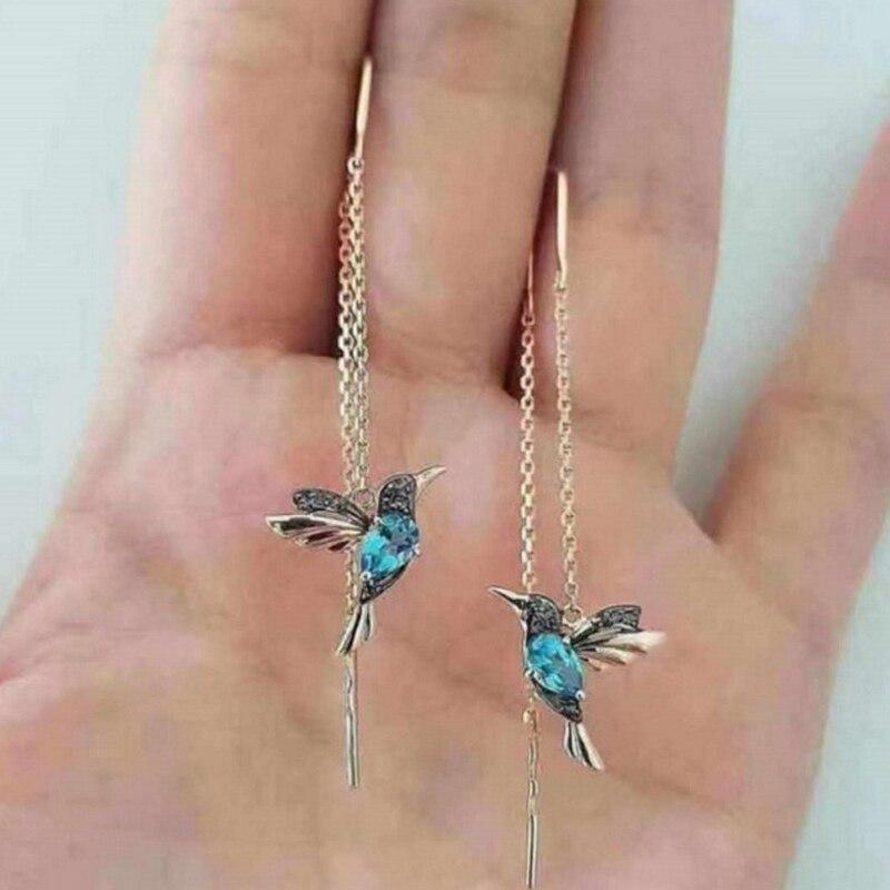 Pendientes de esmalte y circonitas en forma de colibrí