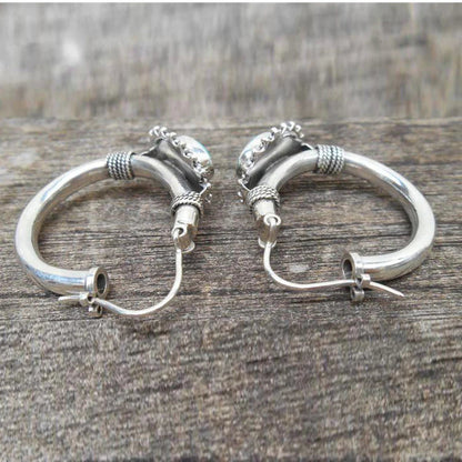 Pendientes retro elegantes de turquesa 
