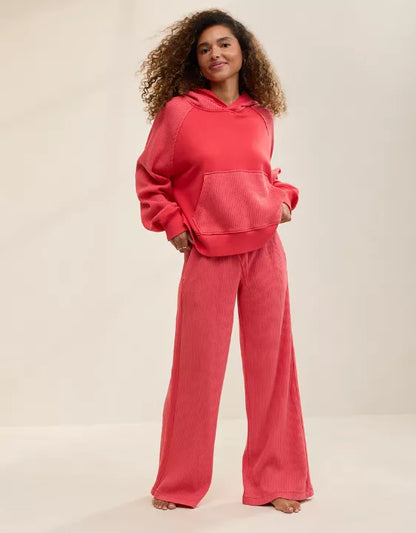 Conjunto Essential Waffle con sudadera y pantalón
