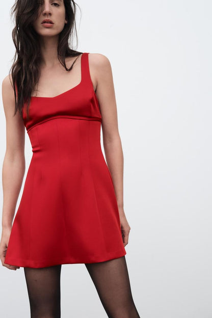 Velveta™ | Minivestido rojo