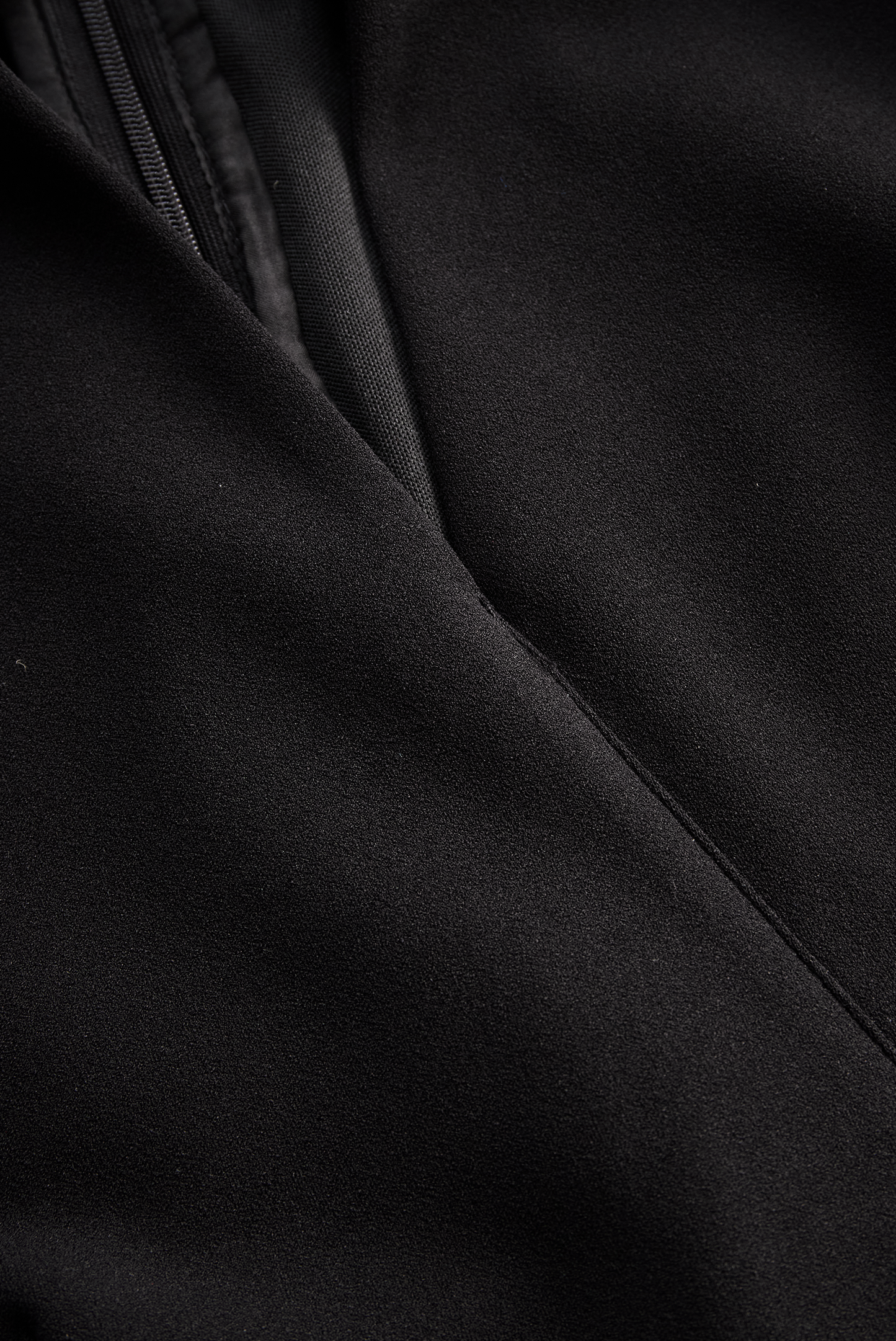 Clariel | Vestido midi refinado