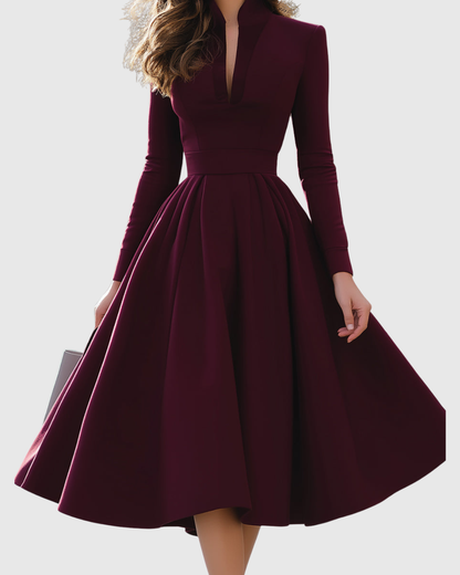 Aveina | Vestido midi con cuello en V