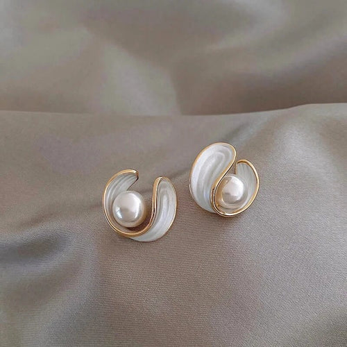 Pendientes de ópalo blanco Antoinette Luxe 