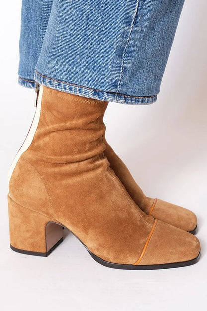 Viena™ | Botines modernos en contraste 