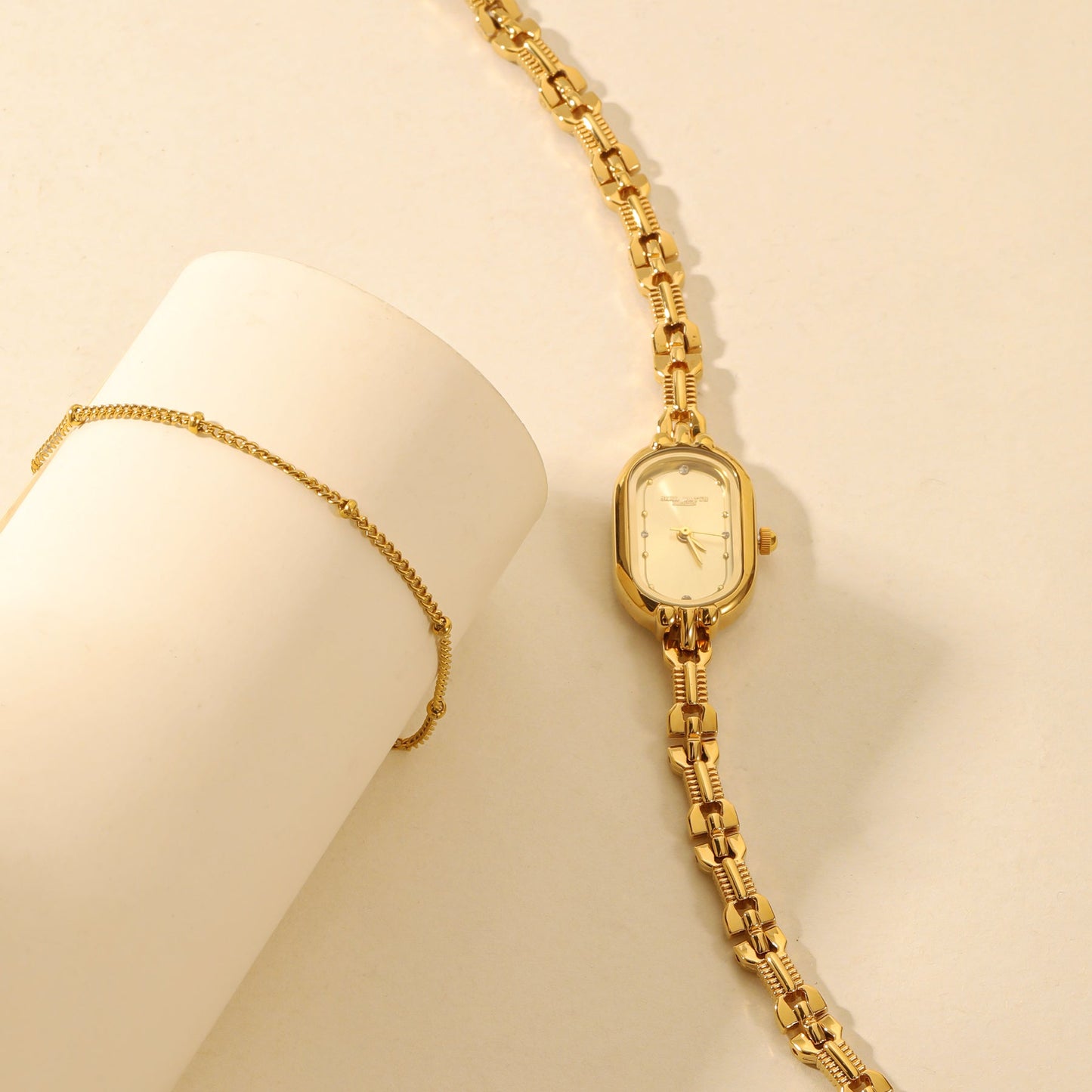 Pulsera de color dorado