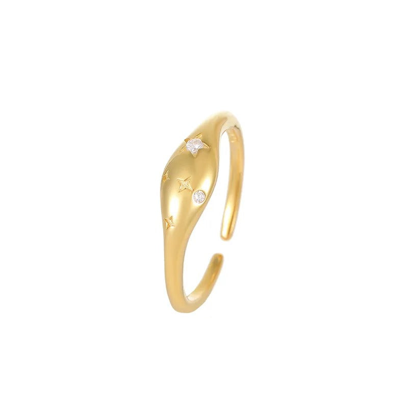 Anillo de diamantes en forma de cúpula
