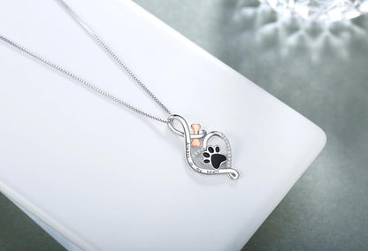 Collar Lucky Paw con corazón, hueso y símbolo de infinito