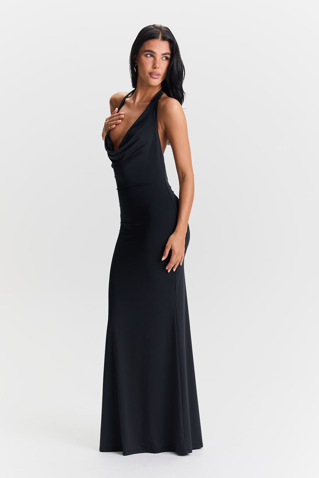 Saskia™ | Vestido con cuello vuelto 