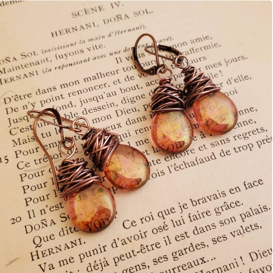 Pendientes bohemios de luciérnaga 