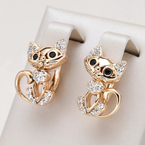 Elegantes pendientes con circonitas Kitty 