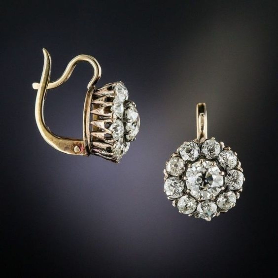 Exclusivos pendientes vintage de oro con incrustaciones de piedras preciosas 