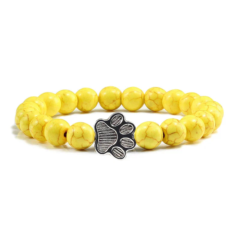Pulsera con huellas de patas decoradas