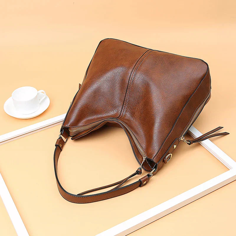 Romy - Bolso de hombro de cuero