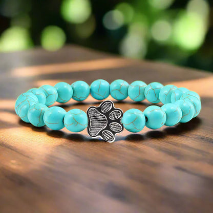 Pulsera con huellas de patas decoradas