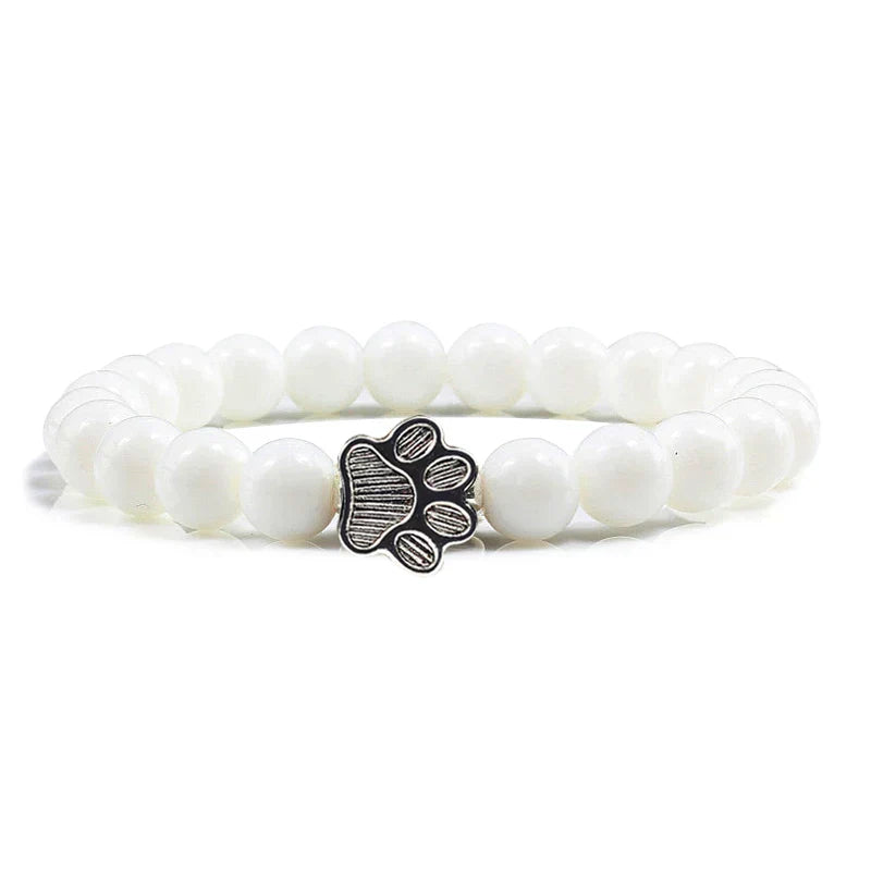 Pulsera con huellas de patas decoradas
