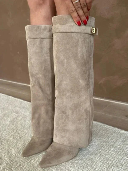 Luna | Botas de tiburón
