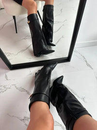 Cuero negro