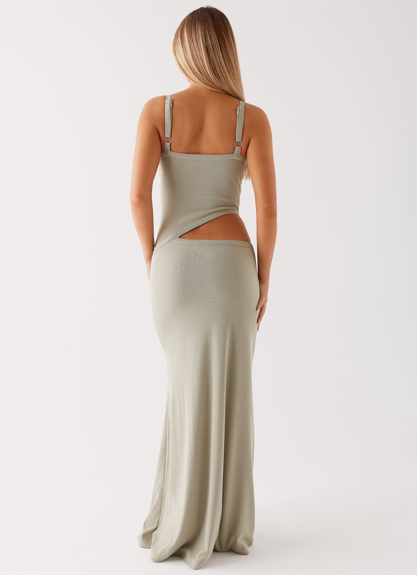 Veltrixon™ | Vestido de punto con aberturas 