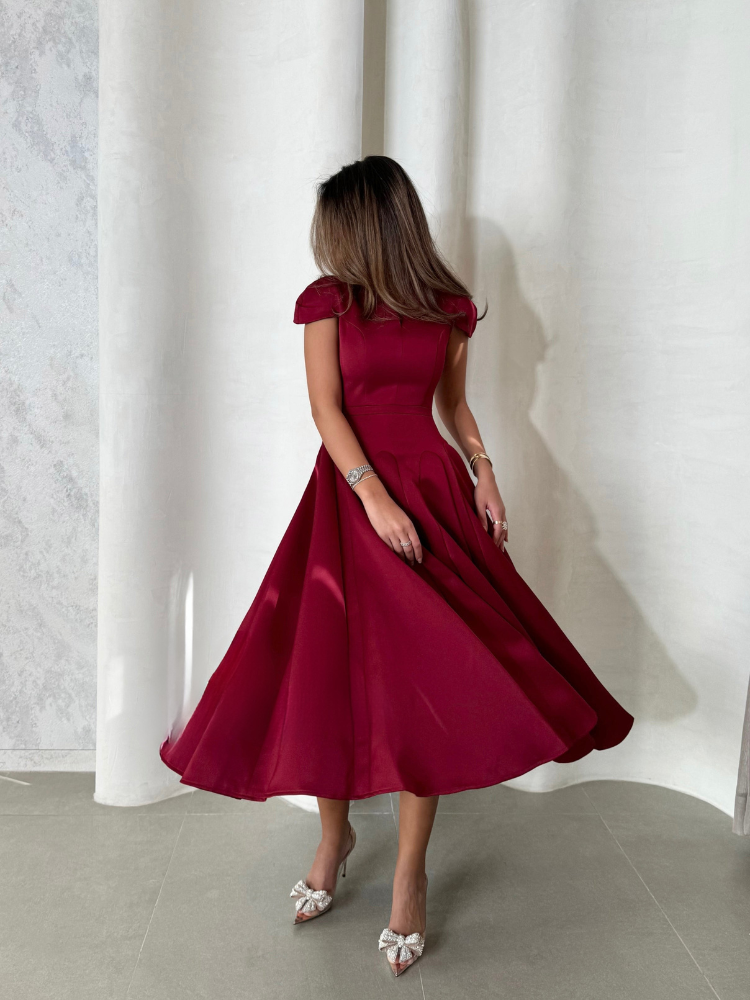 Elora™ | Vestido midi plisado