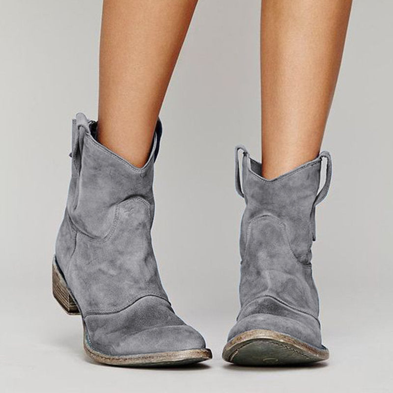 Carlotta – Botines atemporales