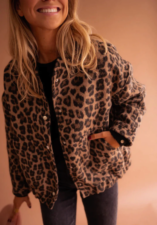 Mia™ | Chaqueta de leopardo llamativa