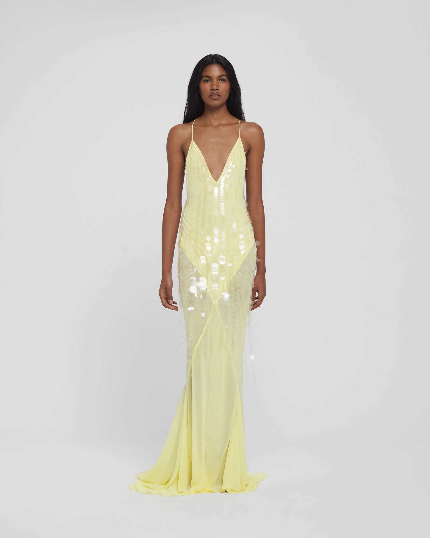 Nisari™ | Vestido con gargantilla floral