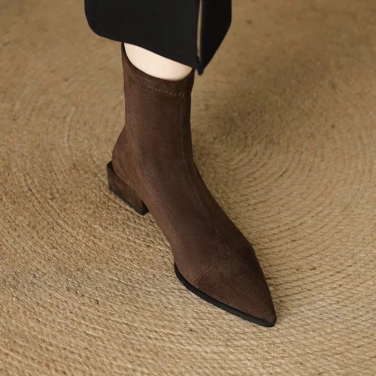 Tia – Botas de tacón elegantes y cómodas