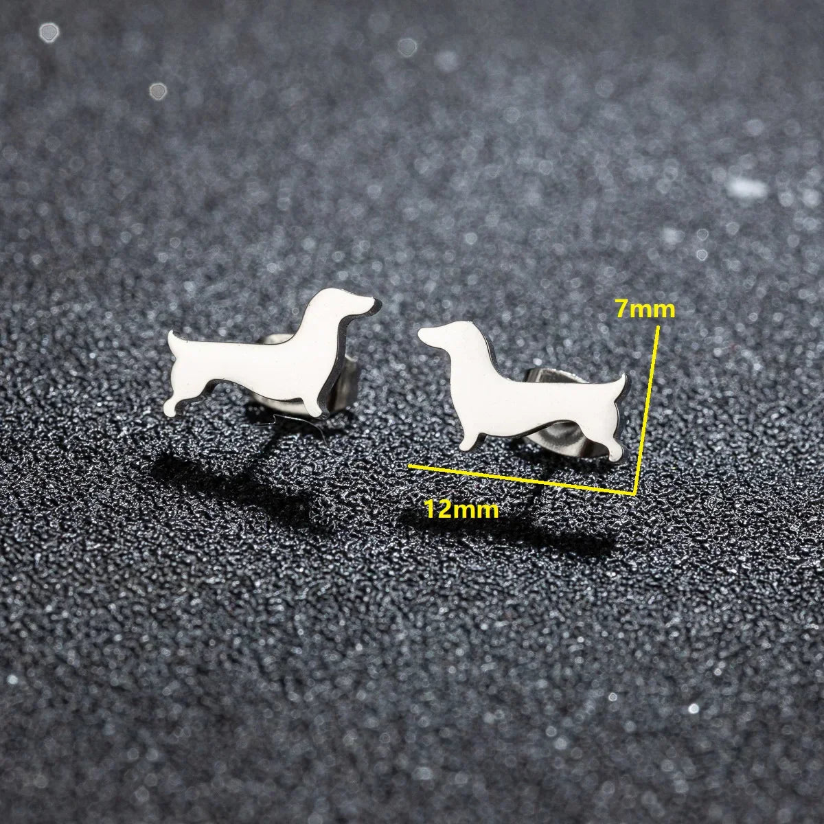 Pendientes de perro salchicha