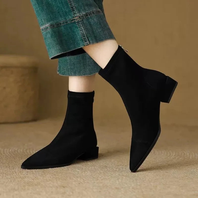 Tia – Botas de tacón elegantes y cómodas