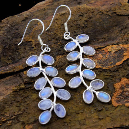 Pendientes de piedra lunar 