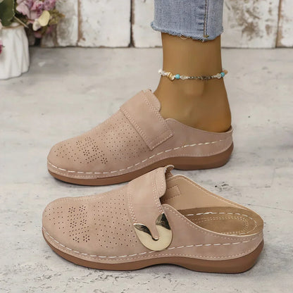 Sandalias de cuña Caprielle™ Chic