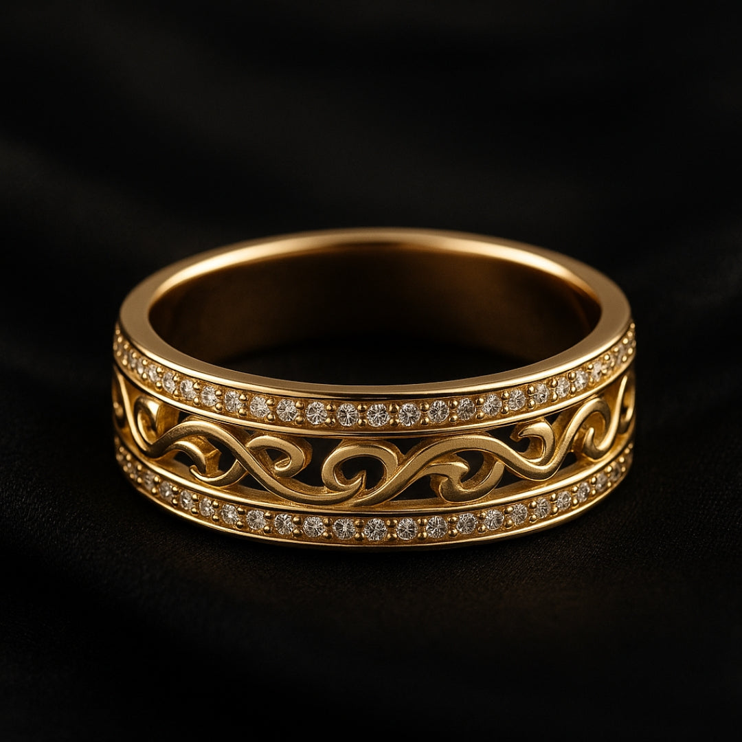 Anillo de oro hueco brillante