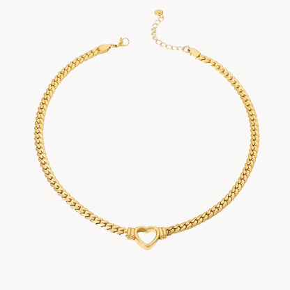 Hermoso collar de corazón