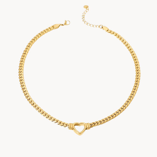 Hermoso collar de corazón