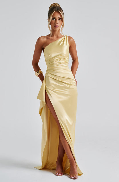 Lola™ | Maxivestido de encaje