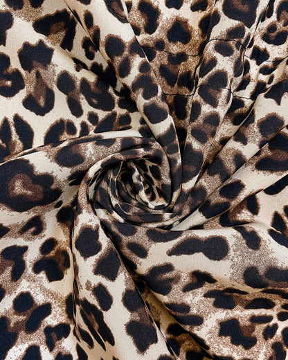 Abrigo reversible con capucha y estampado de leopardo