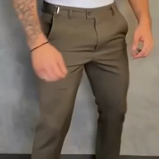 Max | Pantalones elásticos ajustados para hombre