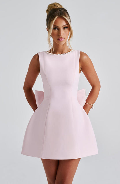 Azalea™ | Minivestido con lazo de perlas