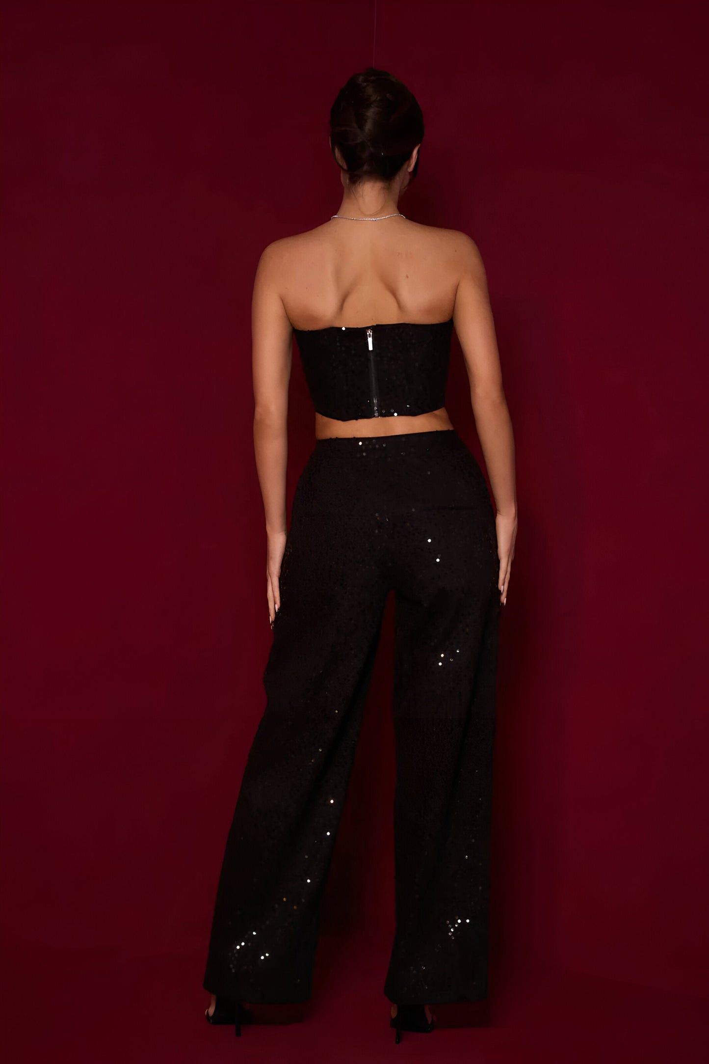Emilia™ | Elegante conjunto brillante