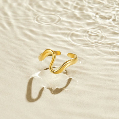 Anillo de onda dorada