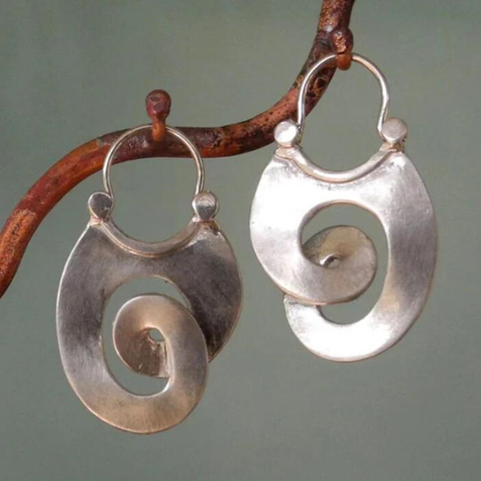 Pendientes vintage de plata en espiral 