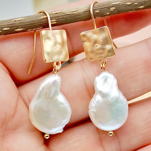 Pendientes vintage con perlas de agua dulce 
