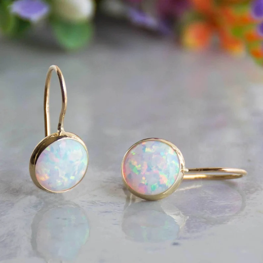 Pendientes vintage de oro con ópalo 