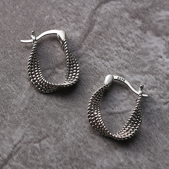Pendientes elegantes de plata asimétricos 