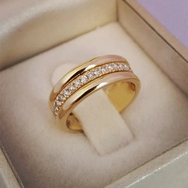 Anillo elegante con doble circonita 