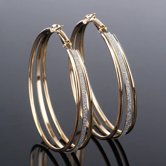 Pendientes de aro vintage de oro brillante 