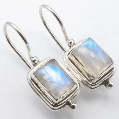 Pendientes vintage con piedra lunar cuadrada 
