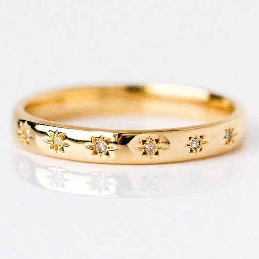 Anillo vintage de oro y circonitas