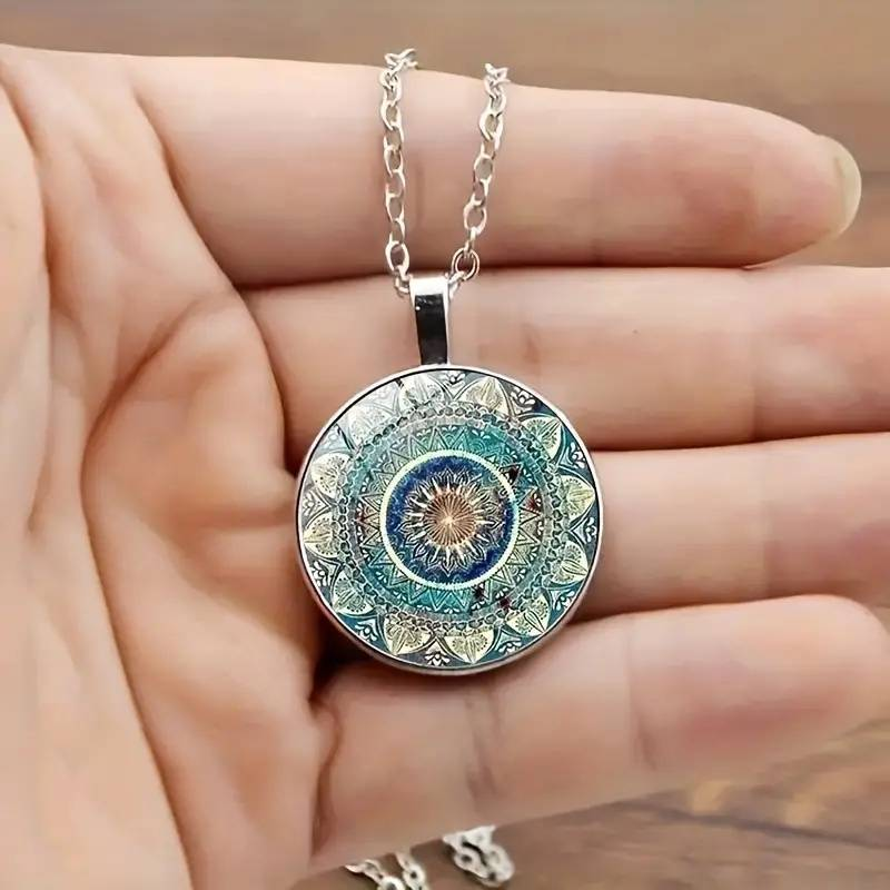 Collar vintage redondo de mandala azul 